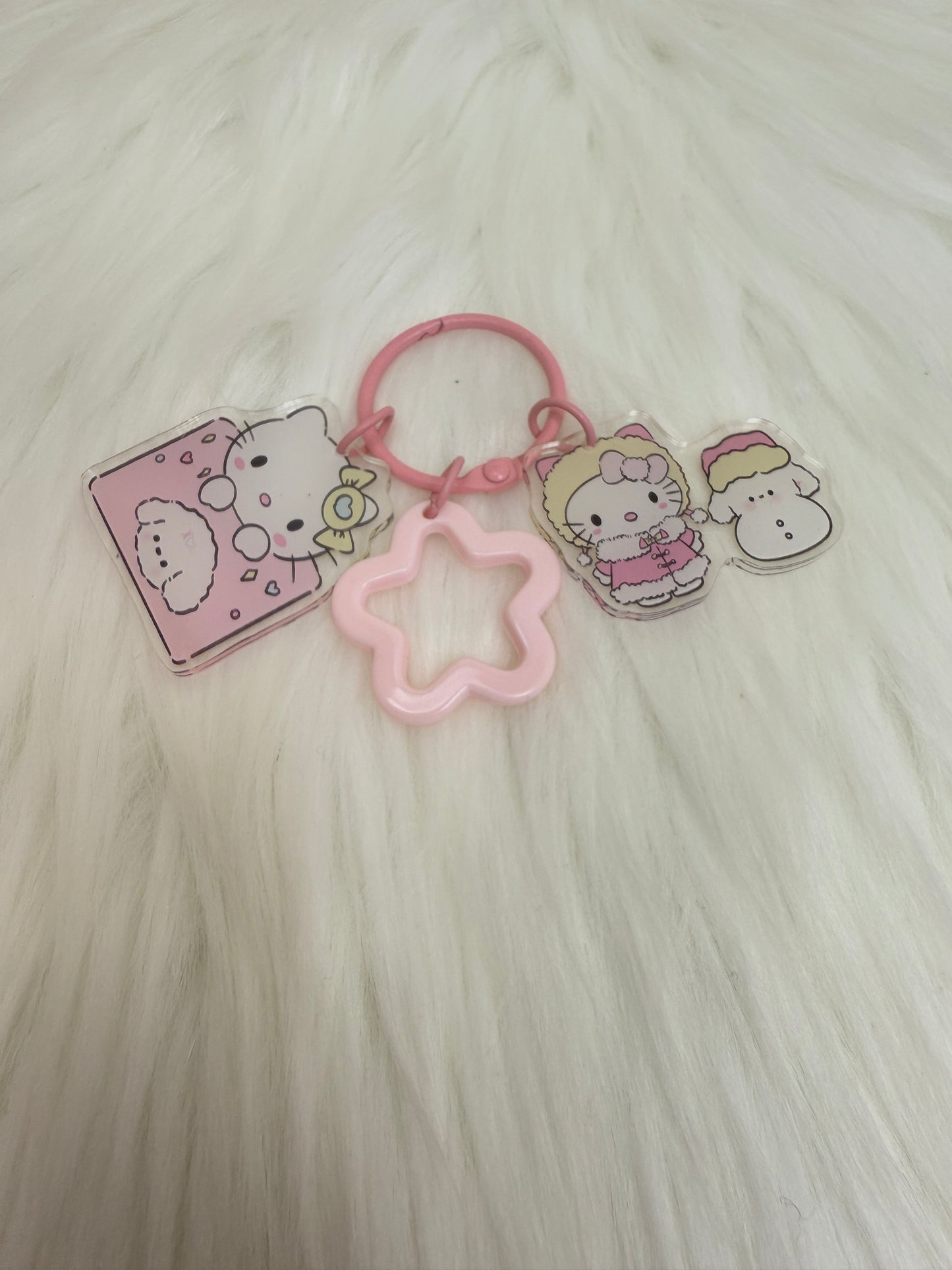 Hello kitty keychain